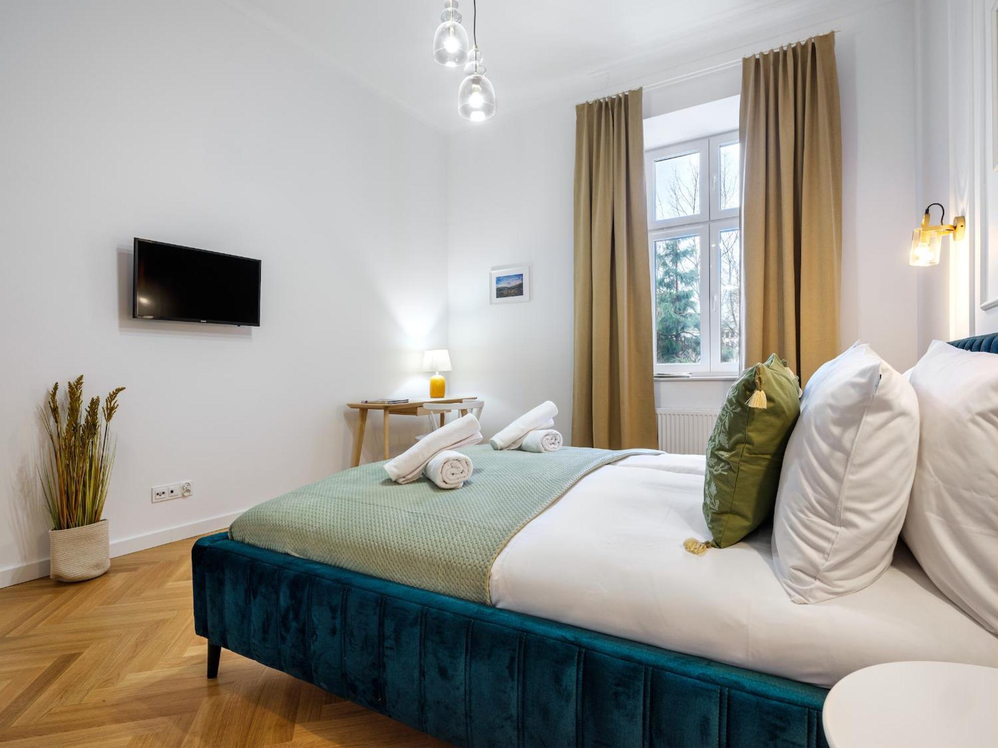 Tyzenhauz Suites Topolowa Krakow Exterior photo