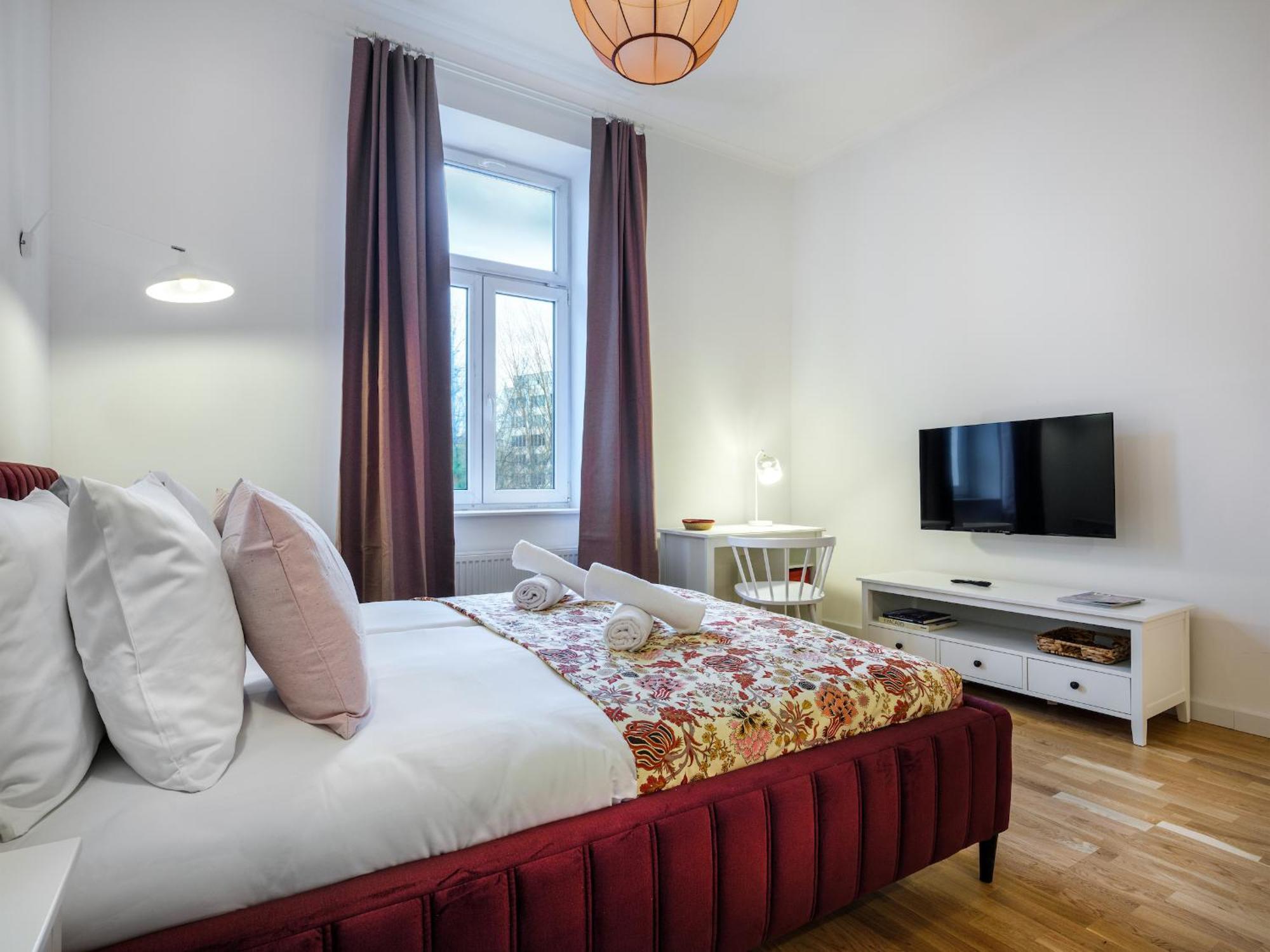 Tyzenhauz Suites Topolowa Krakow Exterior photo