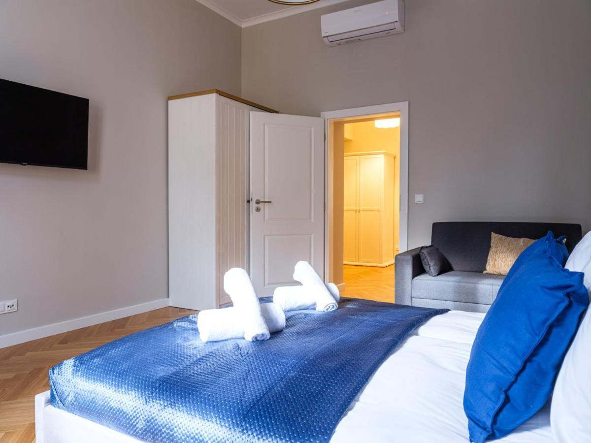 Tyzenhauz Suites Topolowa Krakow Exterior photo